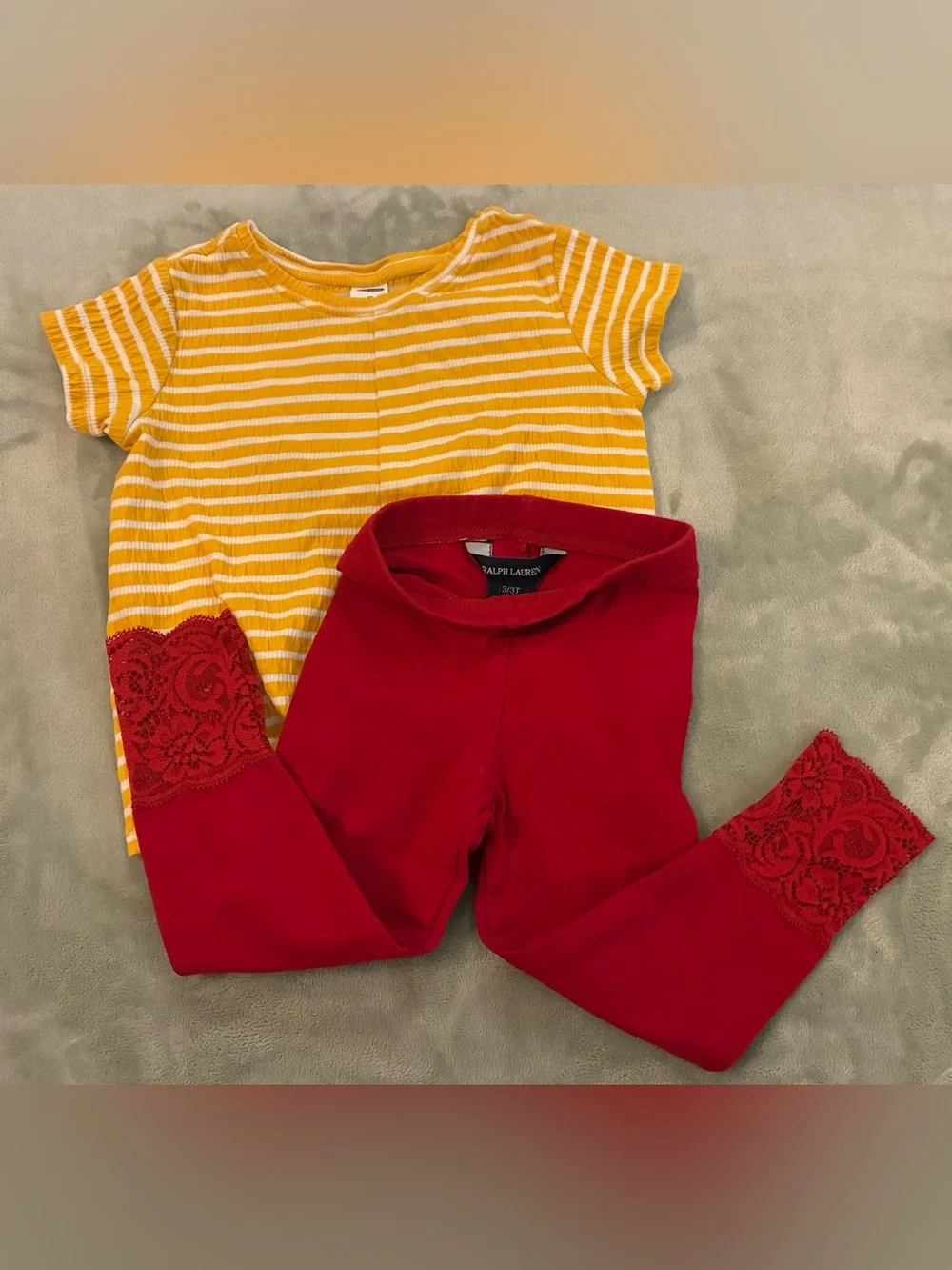 Girls Toddler Lot of 17 Pieces of Clothing Size 2T/3T